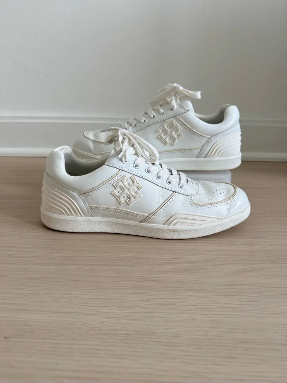 Tory Burch White Leather Women's Low-Top Sneakers